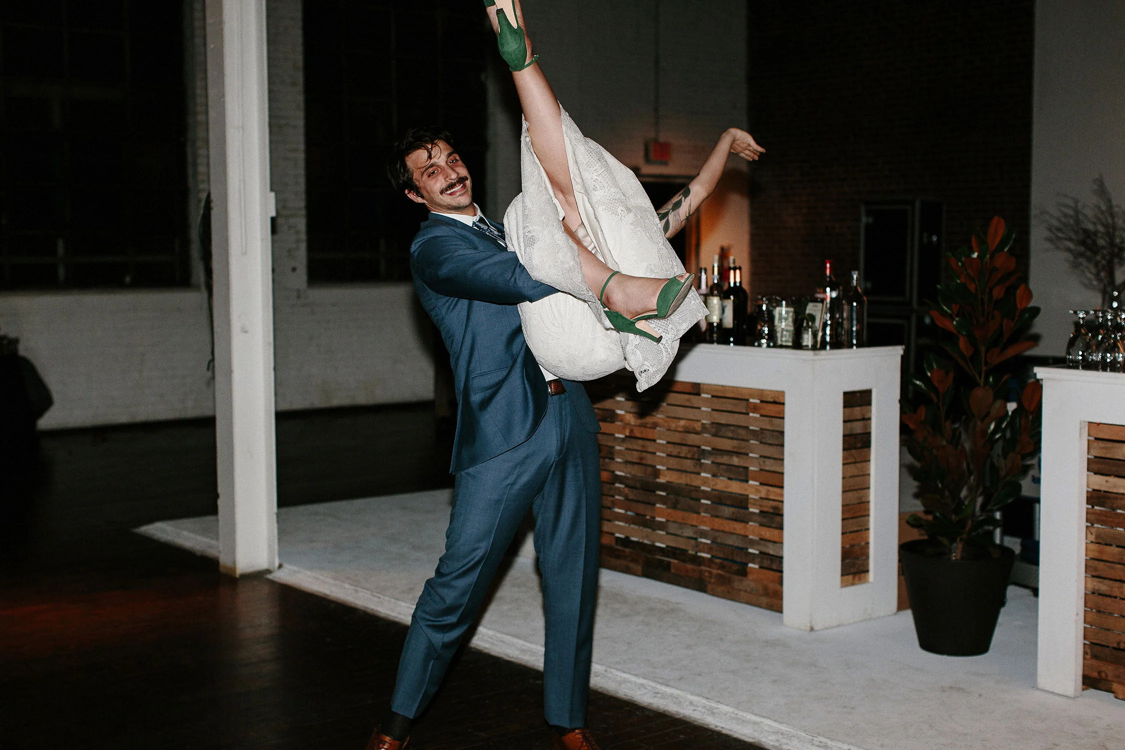 alternative-ambient-plus-studio-wedding (9 of 20).jpg