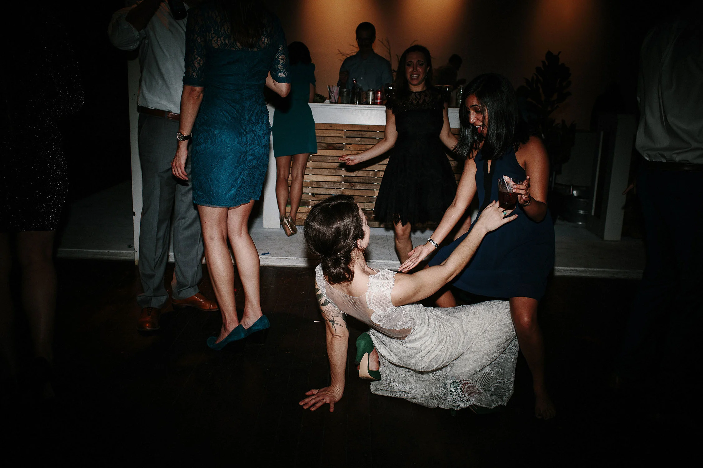alternative-ambient-plus-studio-wedding (17 of 20).jpg