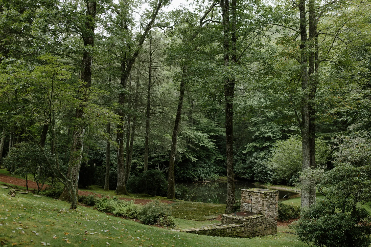 farm-at-old-edwards inn-wedding-highlands-nc-14.jpg