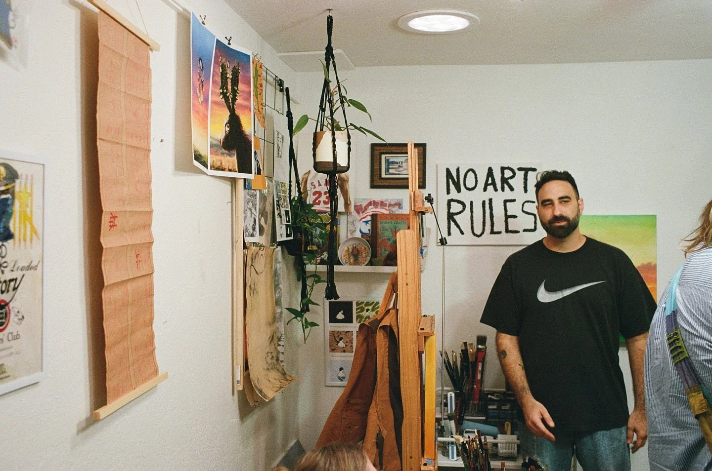 Film Shots (color negative,real analog sh*t) from @adrianmcbeardguns recent visit to Studio Stuggots [studio 9 arthatch, Escondido] 🫡📷🎞️

Photos: @adrianmcbeardguns 

#artstudios #artistworkspace