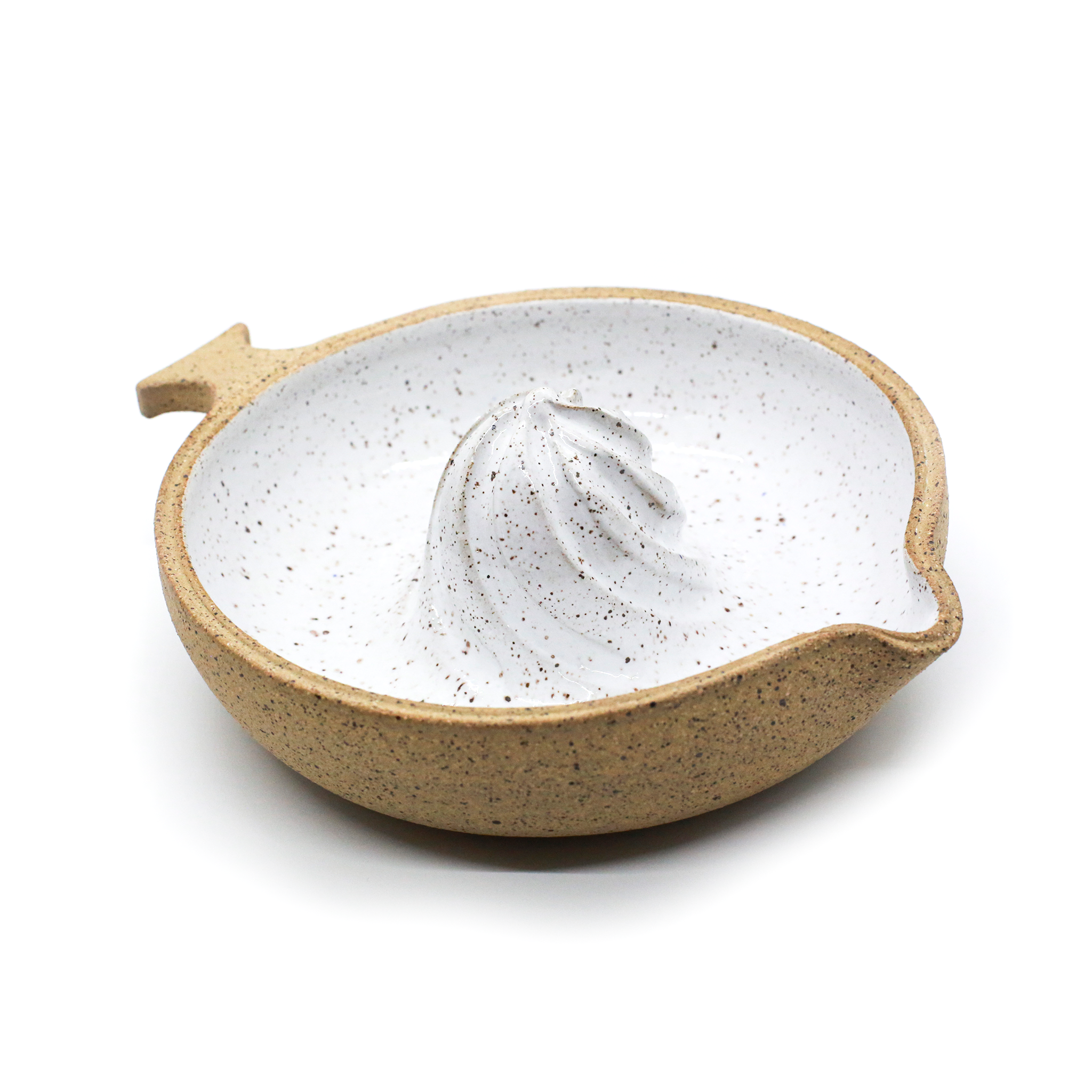 White_Juicer_1.png
