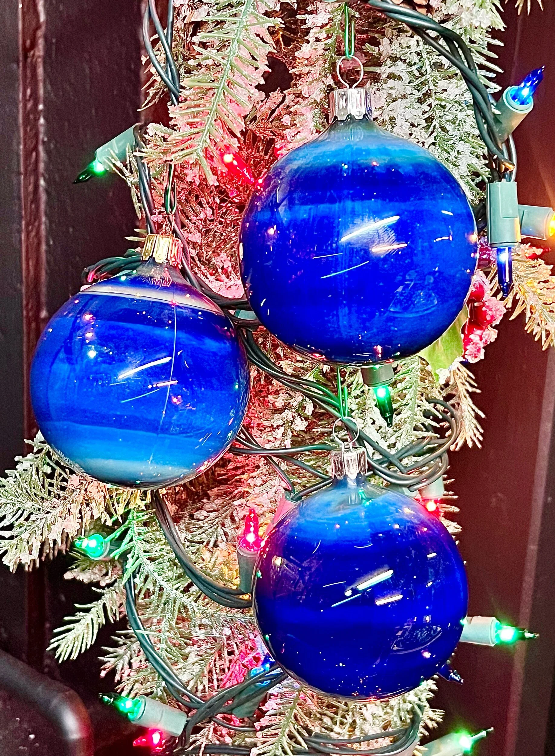 CA6B321F-858A-4B35-A01C-1379E3EA38EE