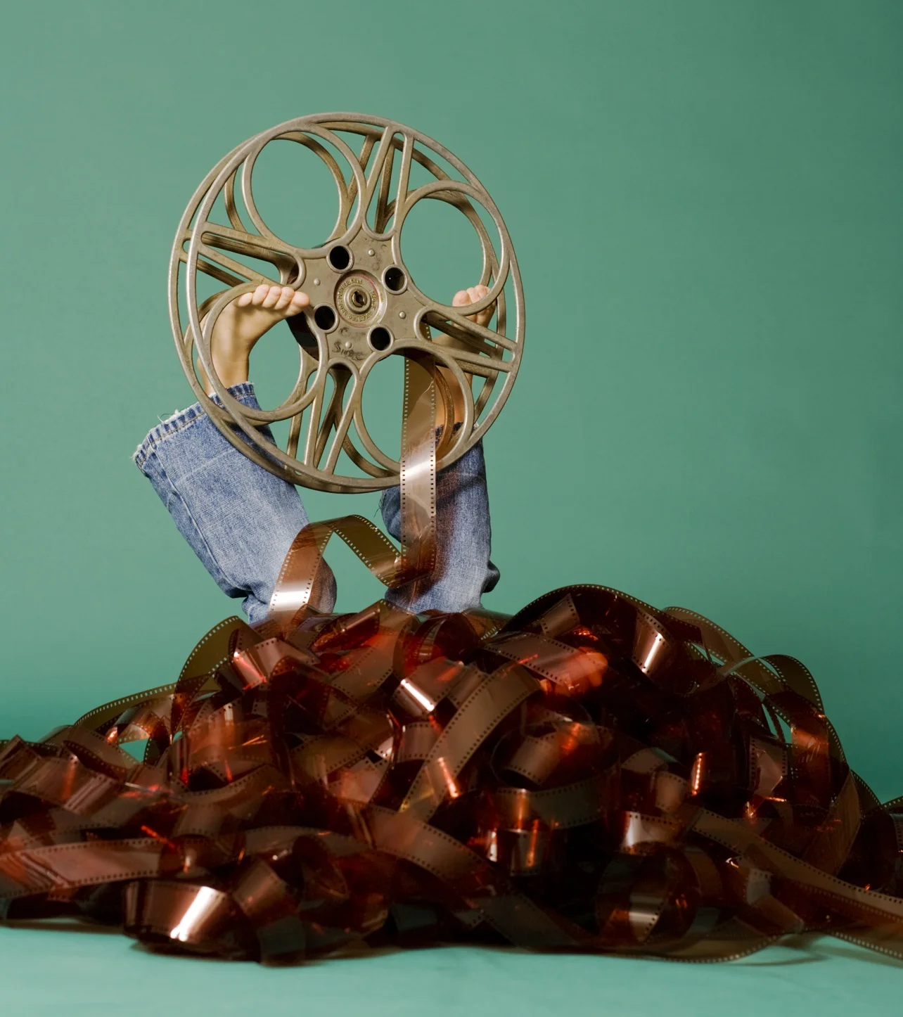 Mitra Film thumbnail.jpg