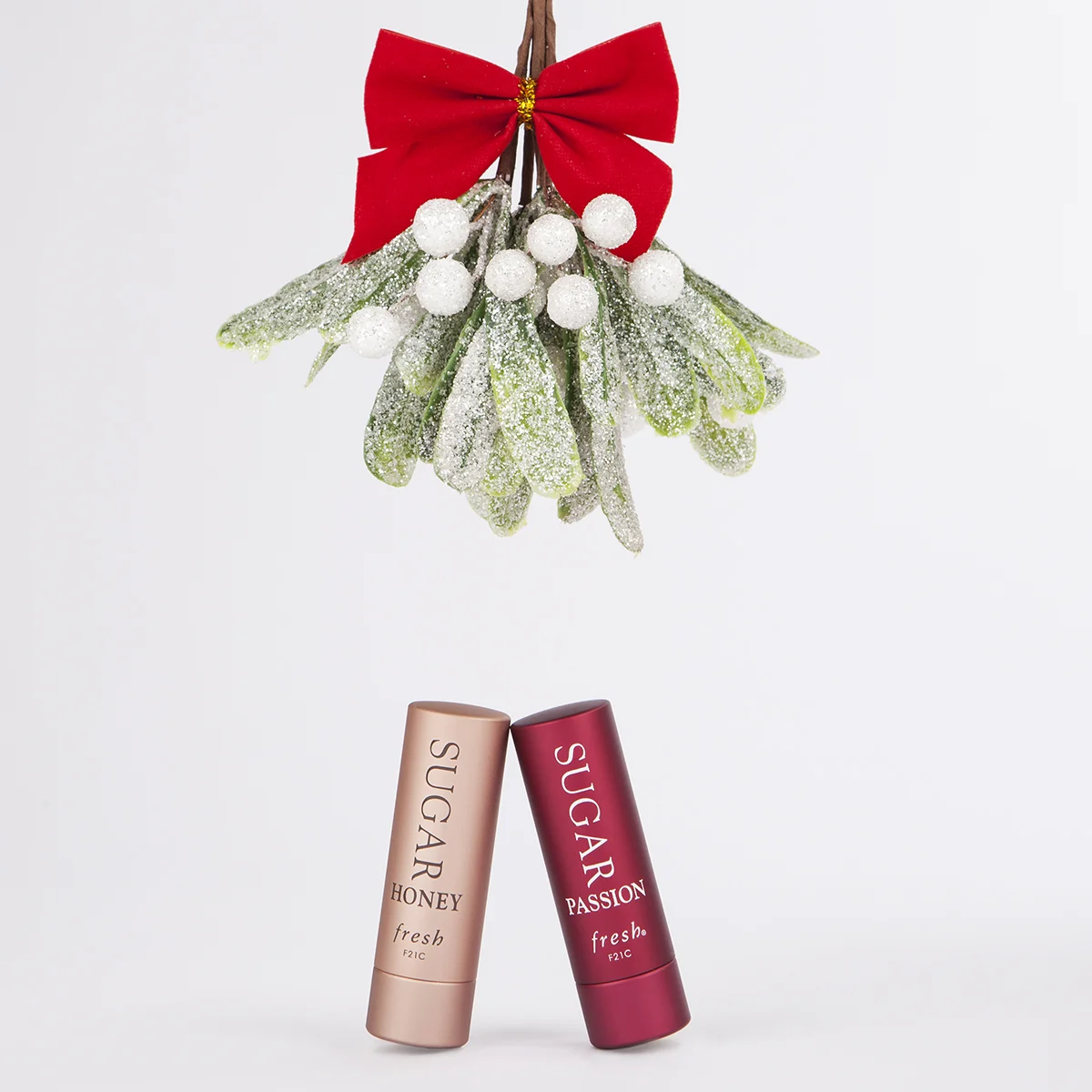 Fresh SLT Mistletoe3.jpg