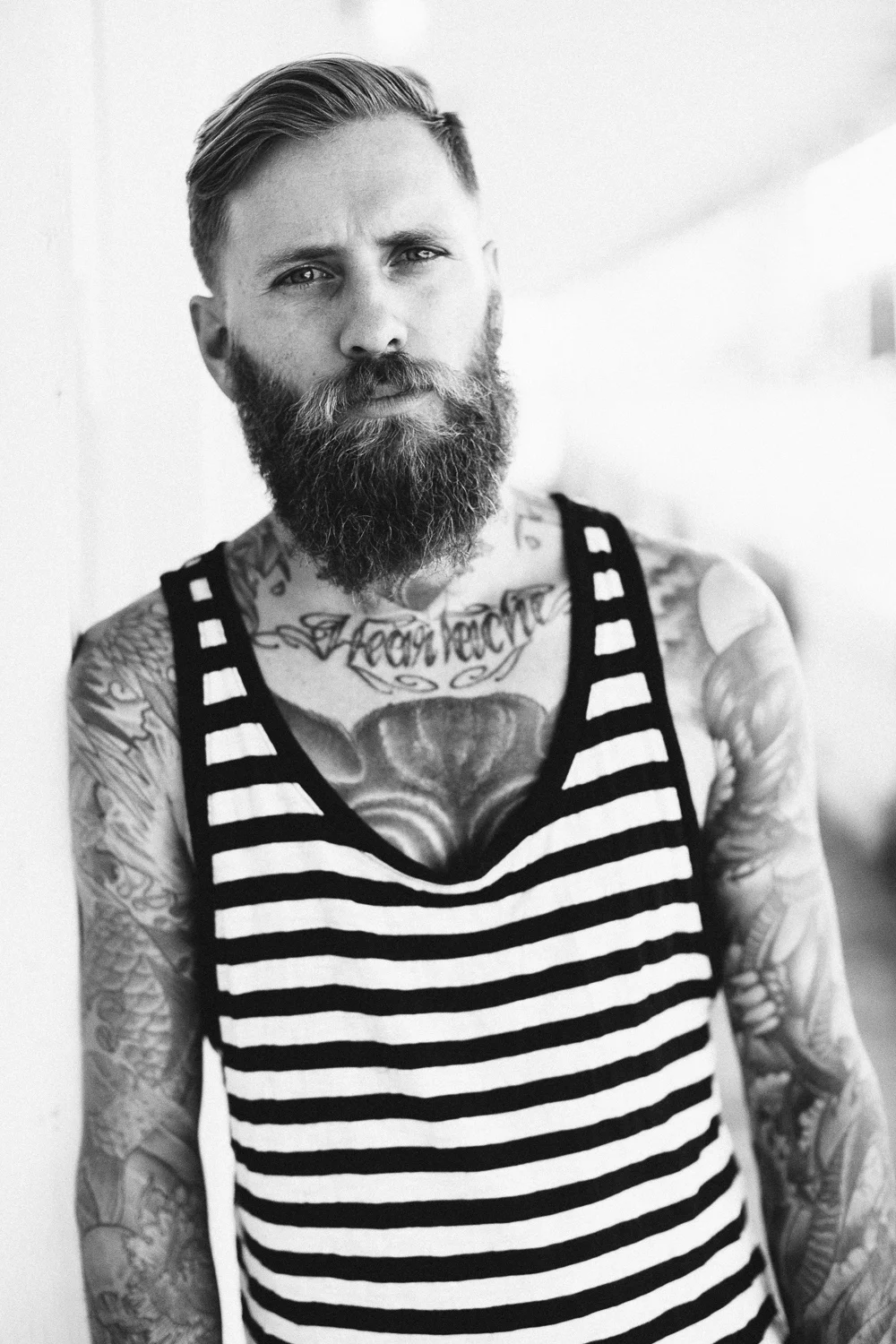 jona weinhofen_0001.jpg