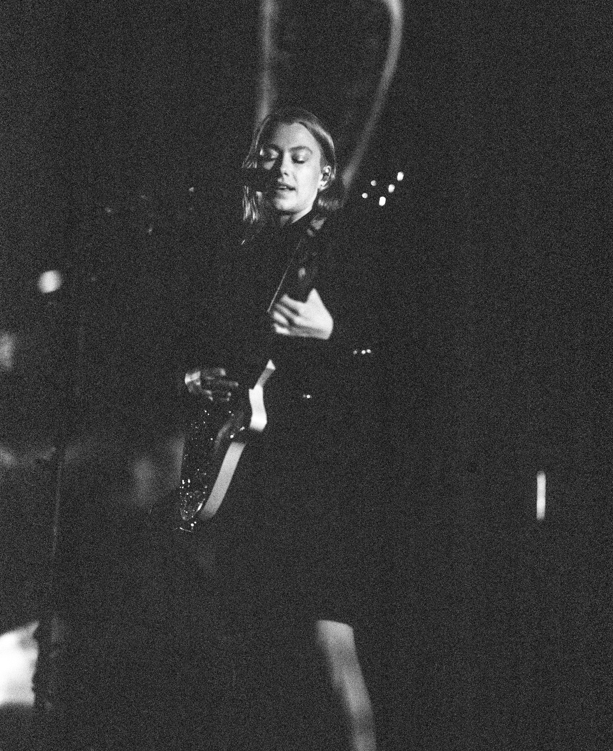 Phoebe Bridgers Film-7.jpg