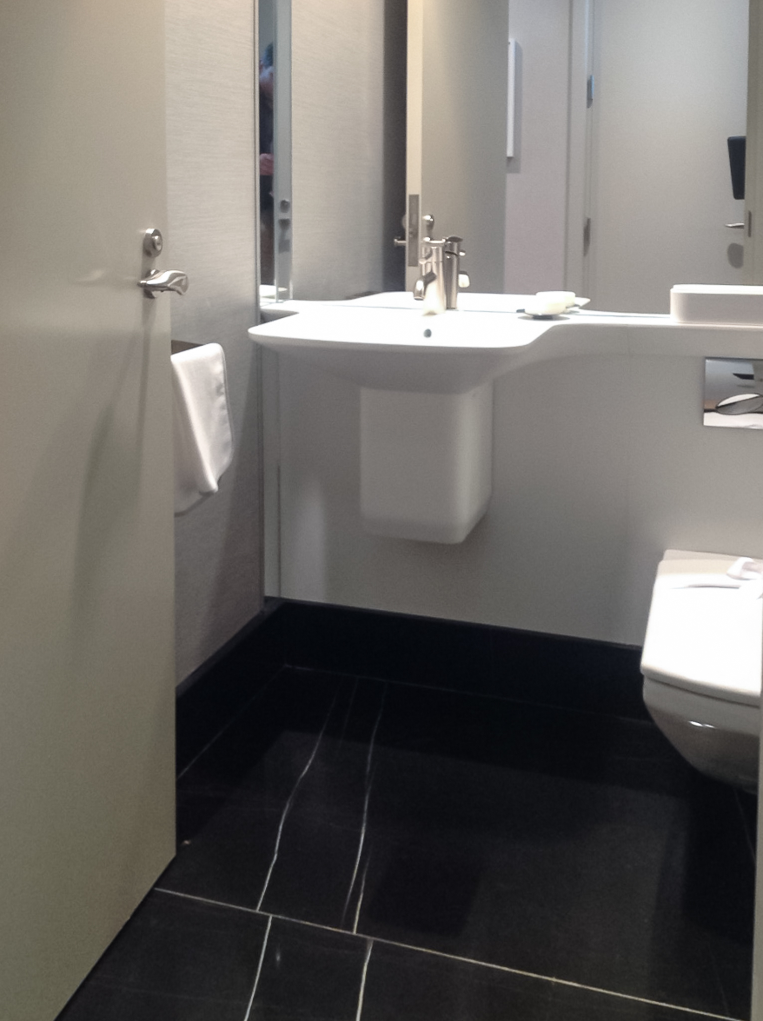 Sterling_Surfaces_Thermoformed_Corian_Sink-1.jpg