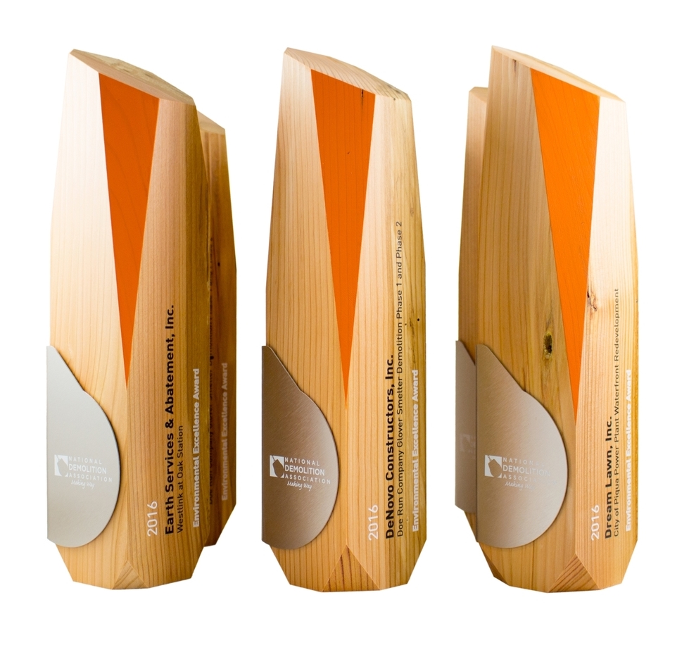 sustainable, eco friendly trophies, awards, gifts and corporate recognition products for USA and Canada