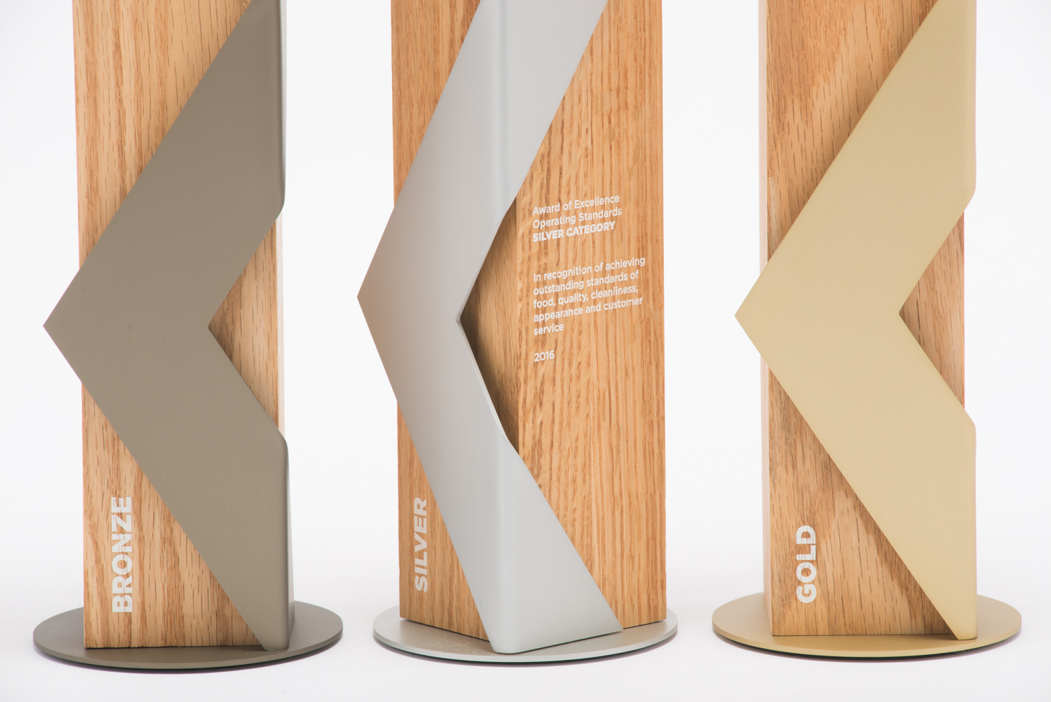a&w custom eco awards modern design.jpg