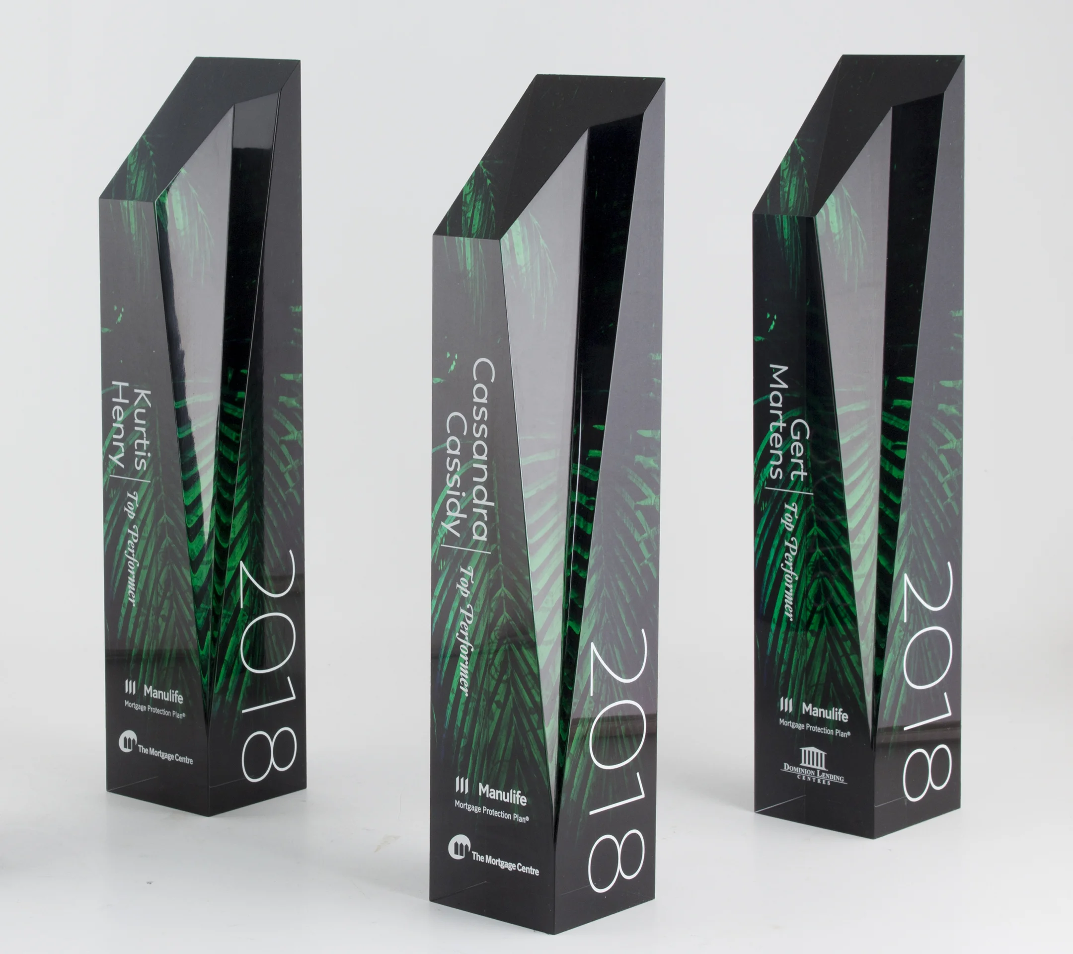dominion-lending-custom-acrylic-awards