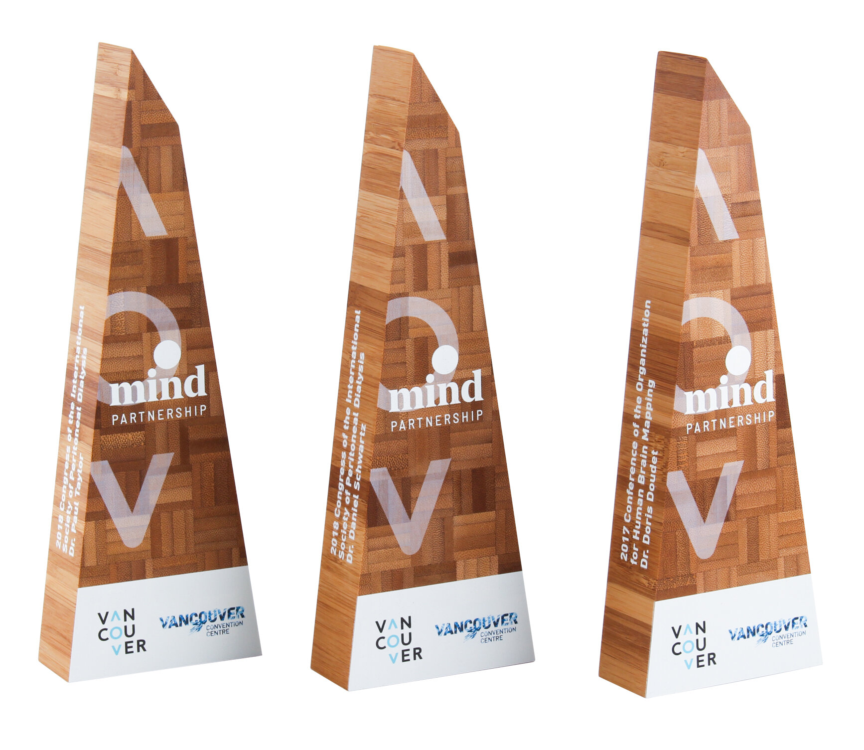 vancouver-tall-wooden-bamboo-award-pyramis-design