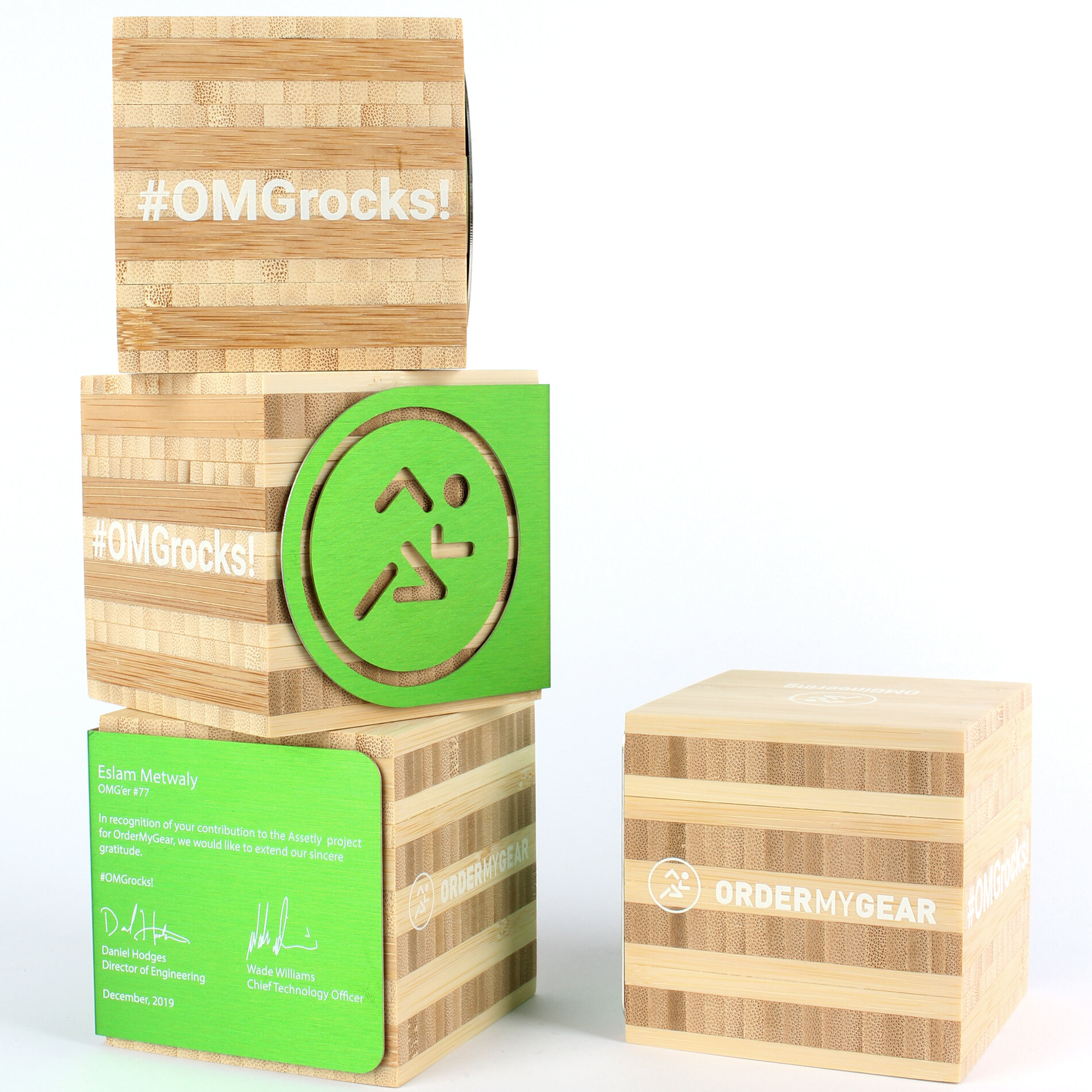 OrderMyGear-A-simple-and-modern-award.-These-cubes-are-versatile-and-showcase-the-beautiful-grain-of-bamboo-7.jpg