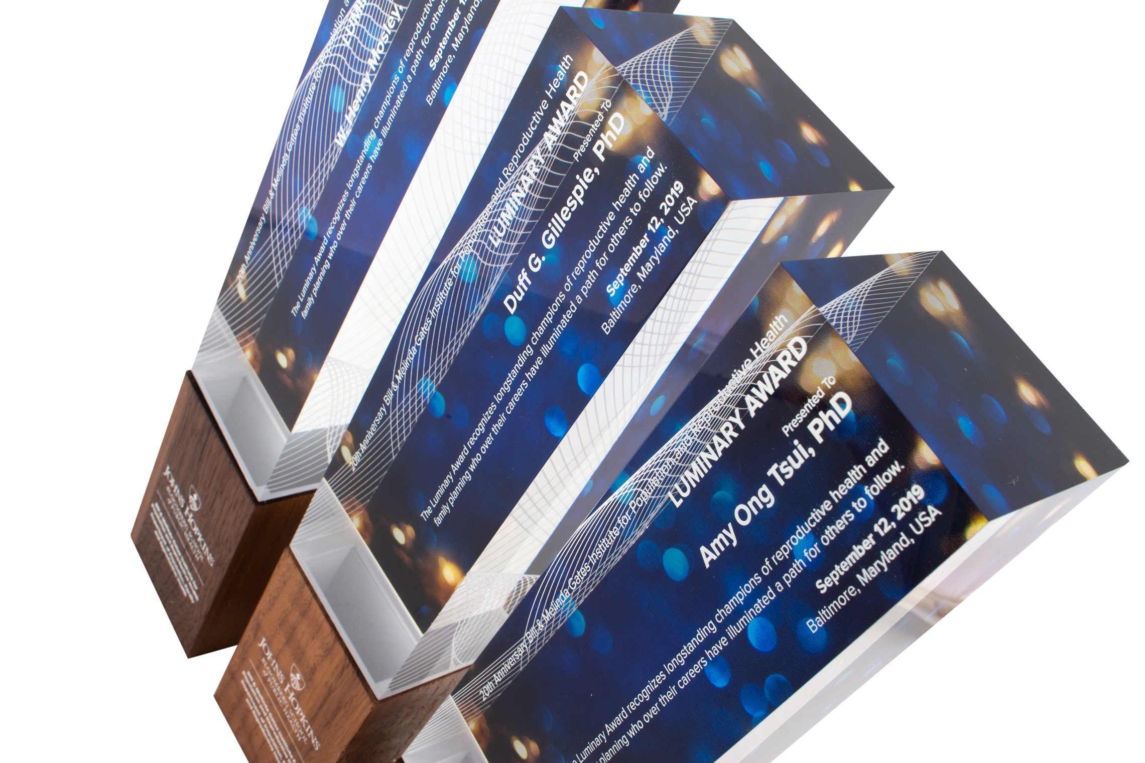 the-gates-institute-luminary-awards-John-Hopkins-University-trophy-led-lights-2.jpg
