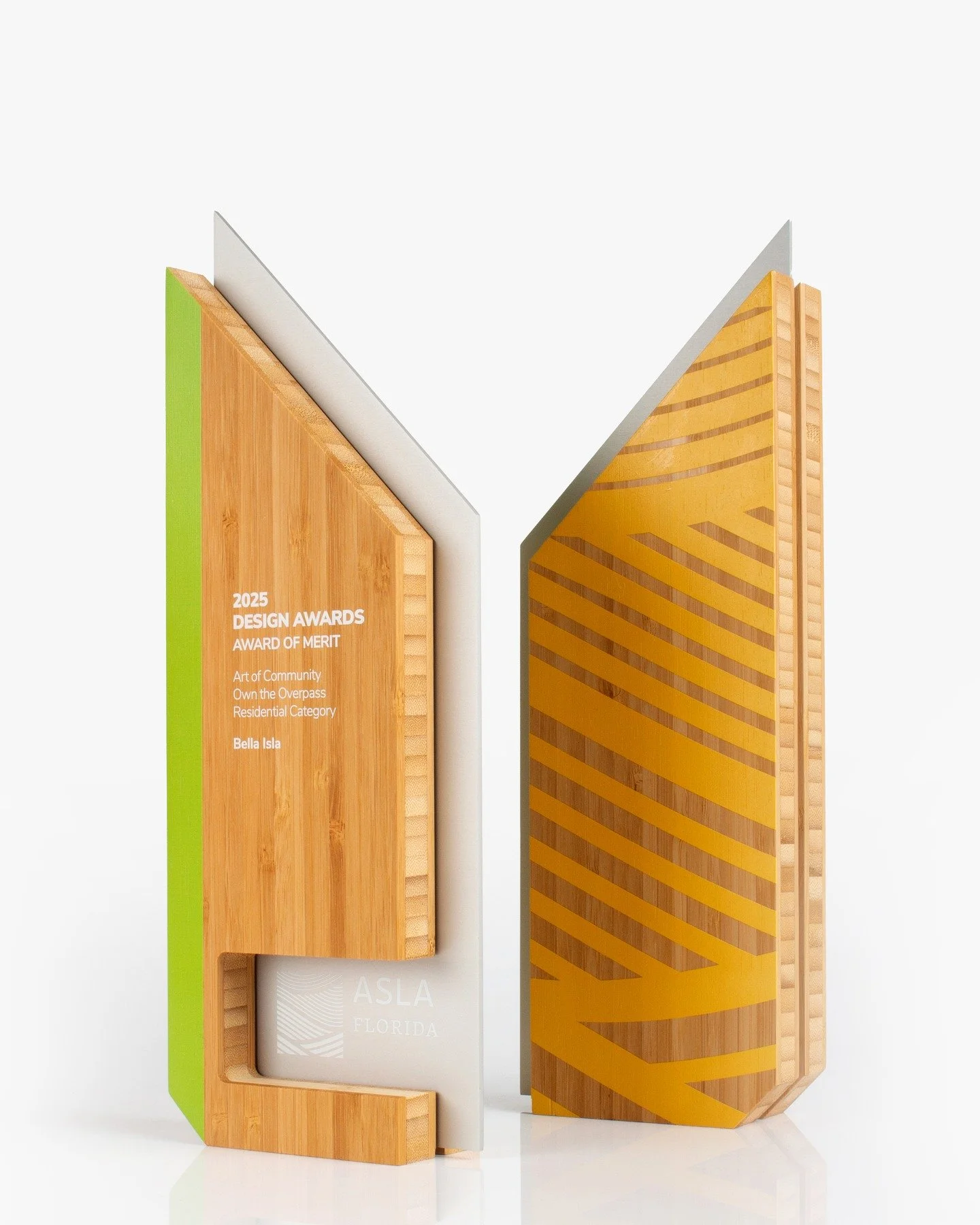 Our classic 'Sharkfin' design, reimagined ⚡.
.
We shook things up this year for our clients over at @asla_florida, to keep their design awards feeling fresh and innovative. It's always a pleasure, ASLA!
.
.
.
.
#customtrophy&nbsp;#customtrophies&nbsp