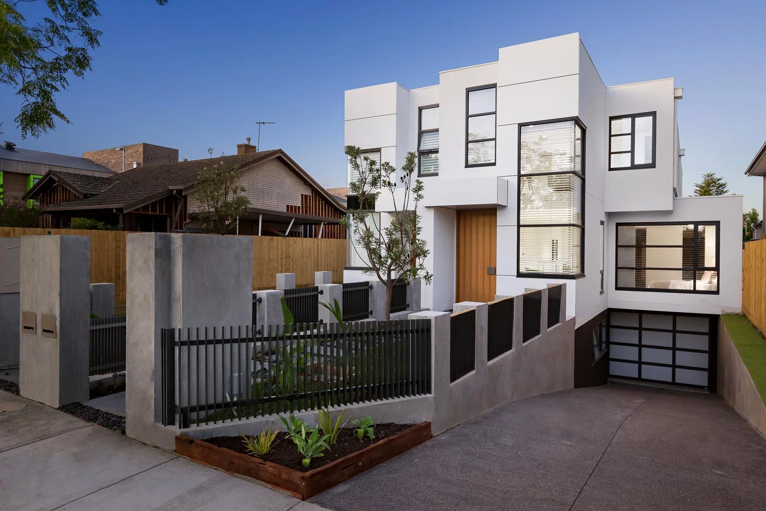 Newstead st Duplex