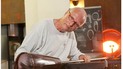 Work ethic shapes Australian glass artist Nick Mount's philosophy
