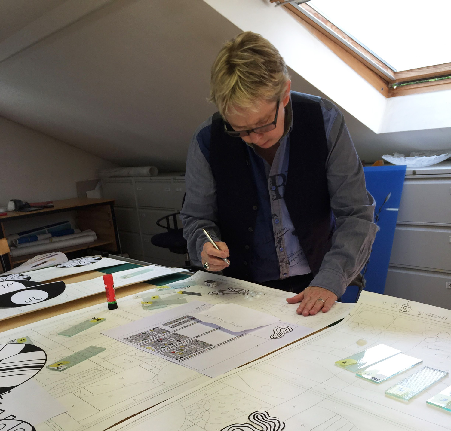 Drawing up the cartoon