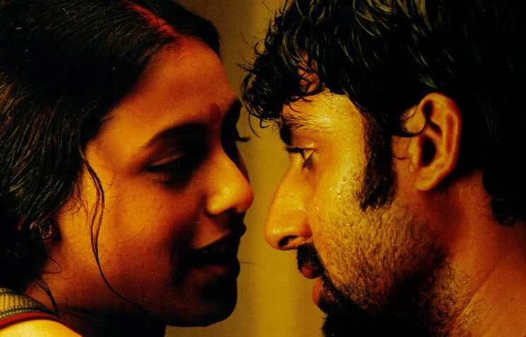 Rani-Abhishek in <i>Yuva</i> (2004)