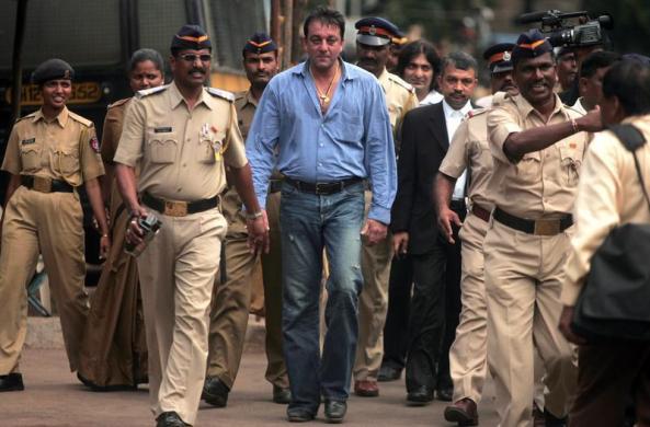 Sanjay Dutt has been granted four more weeks before he has to surrender (Image courtesy: Reuters)