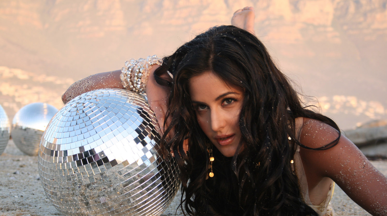 Katrina Kaif in Welcome
