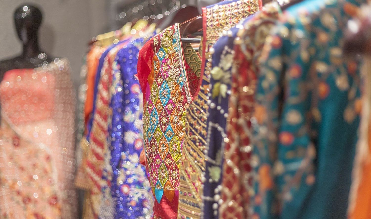Pakistani Designer, Sania Maskatiya, Invited To Exhibit At Vogue ...