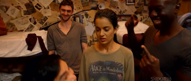 Who ever noticed Kangana's t-shirt?!