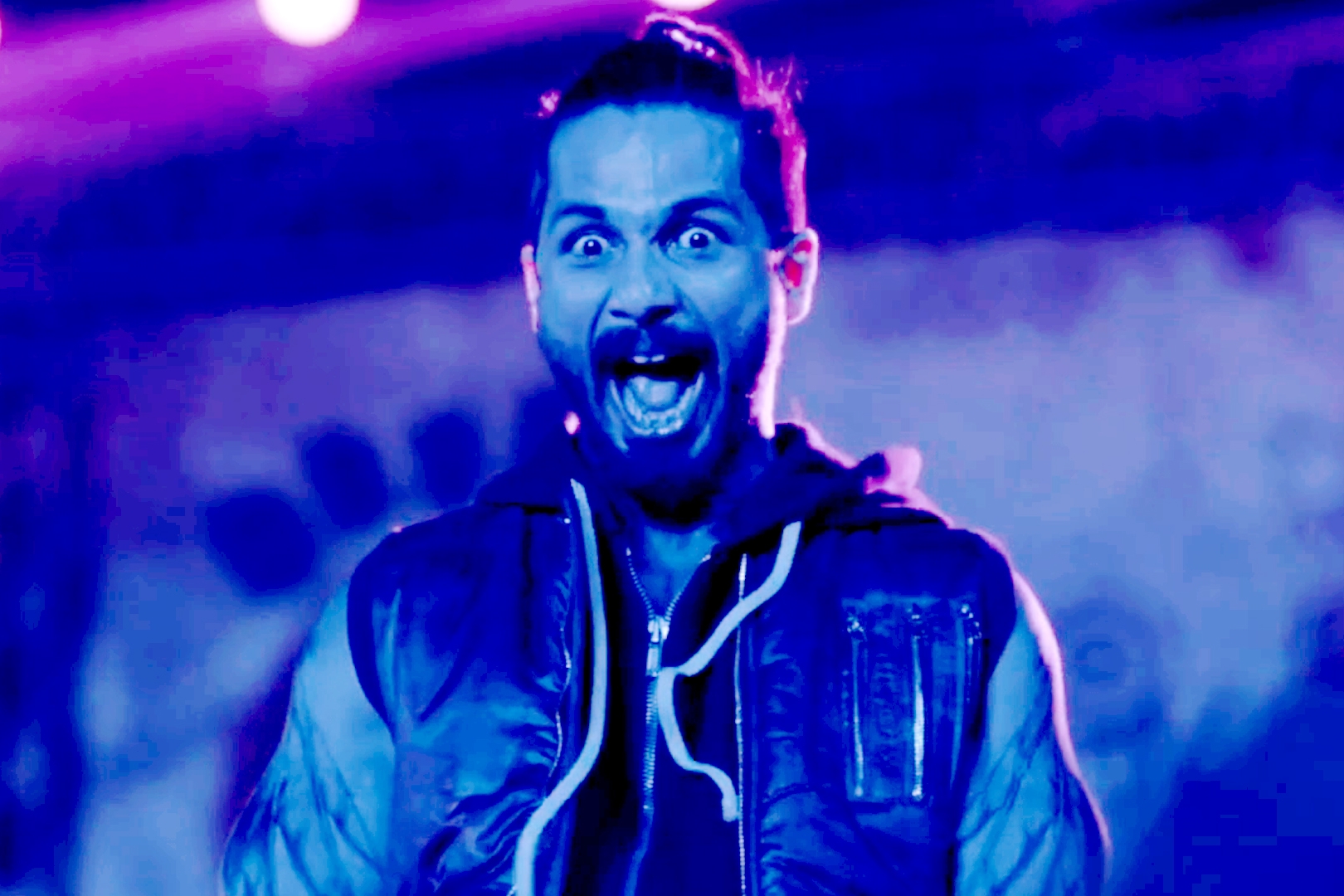 Shahid as the messed up rockstar in Udta Punjab