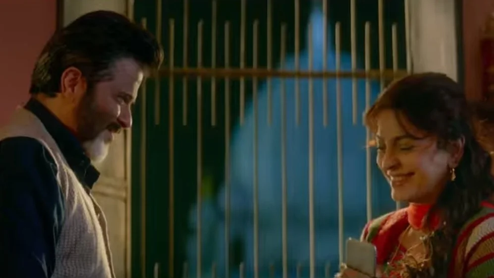 The film benefits from a nice touch of playfulness between Kapoor & Chawla