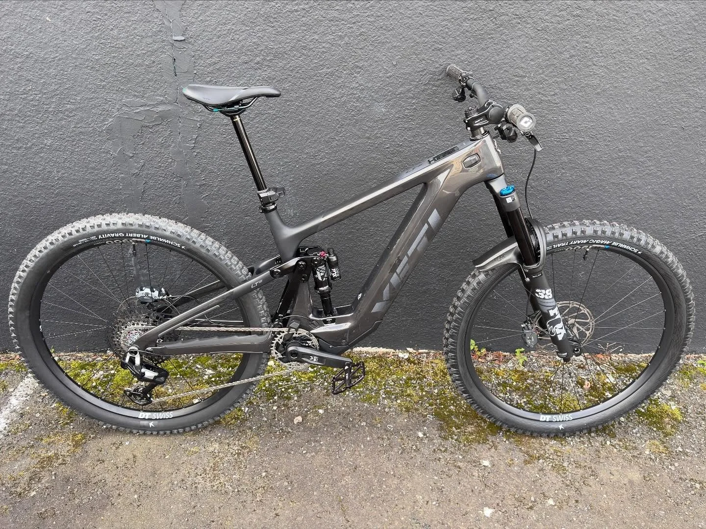 The Yeti Lte looks even better in black