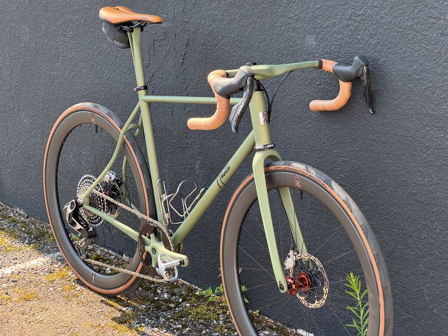 This bike changed my life. The Haute Streak. After going down to Richmond in January and seeing how seriously legit Wilson and Steven&rsquo;s production space is at Haute Bikes HQ, and rolling around on Wilson&rsquo;s Streak, I decided i needed one. 