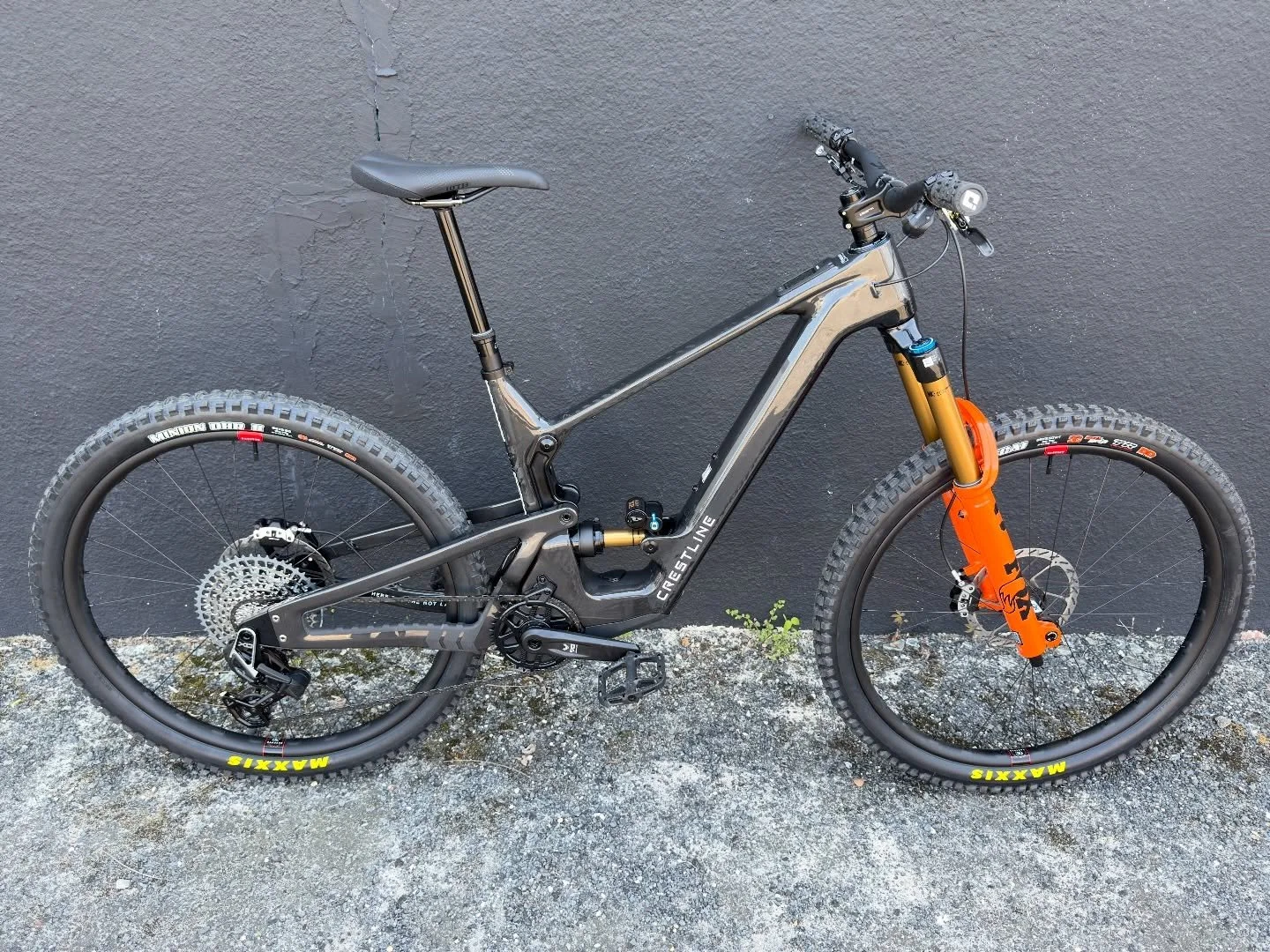 If you bring us a frame, we can put stuff on it for you and then it will be a bike. This rare and powerful EMTB is an example of that sort of thing and it came out very nice.