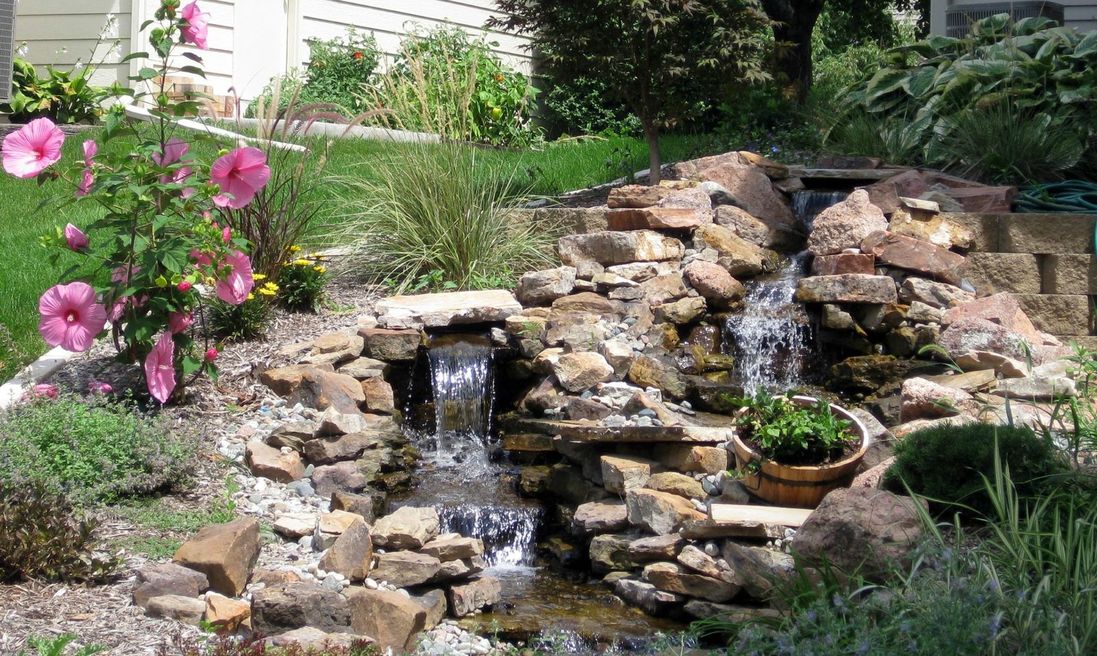 smalloutdoorspace.jpeg