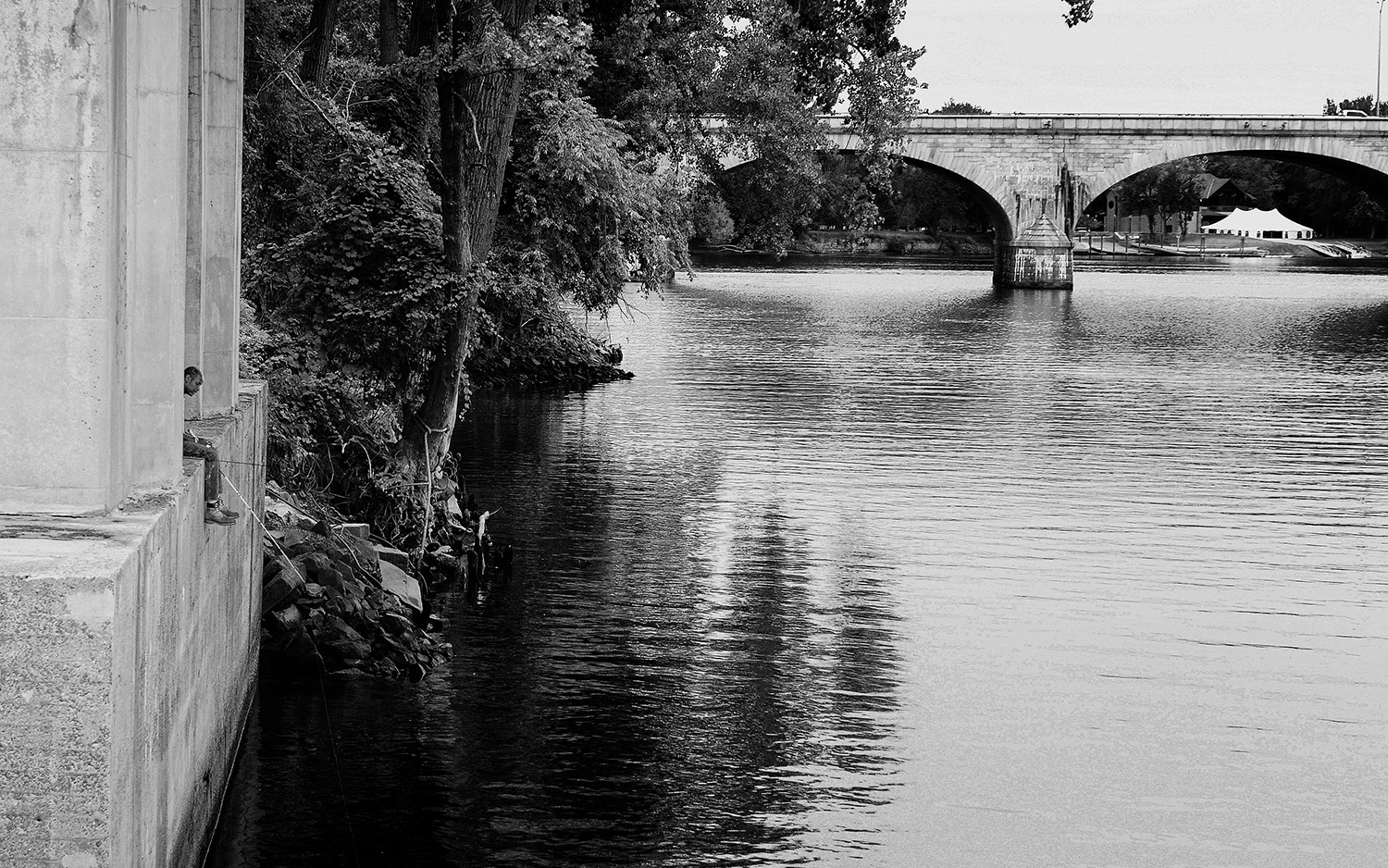 Land_DSC_0061rev2.jpg