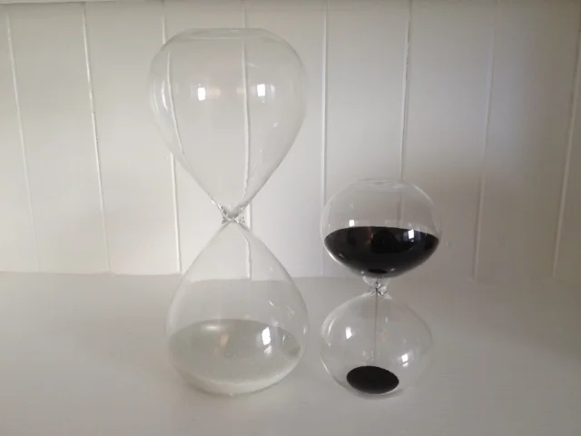 hourglass.jpg