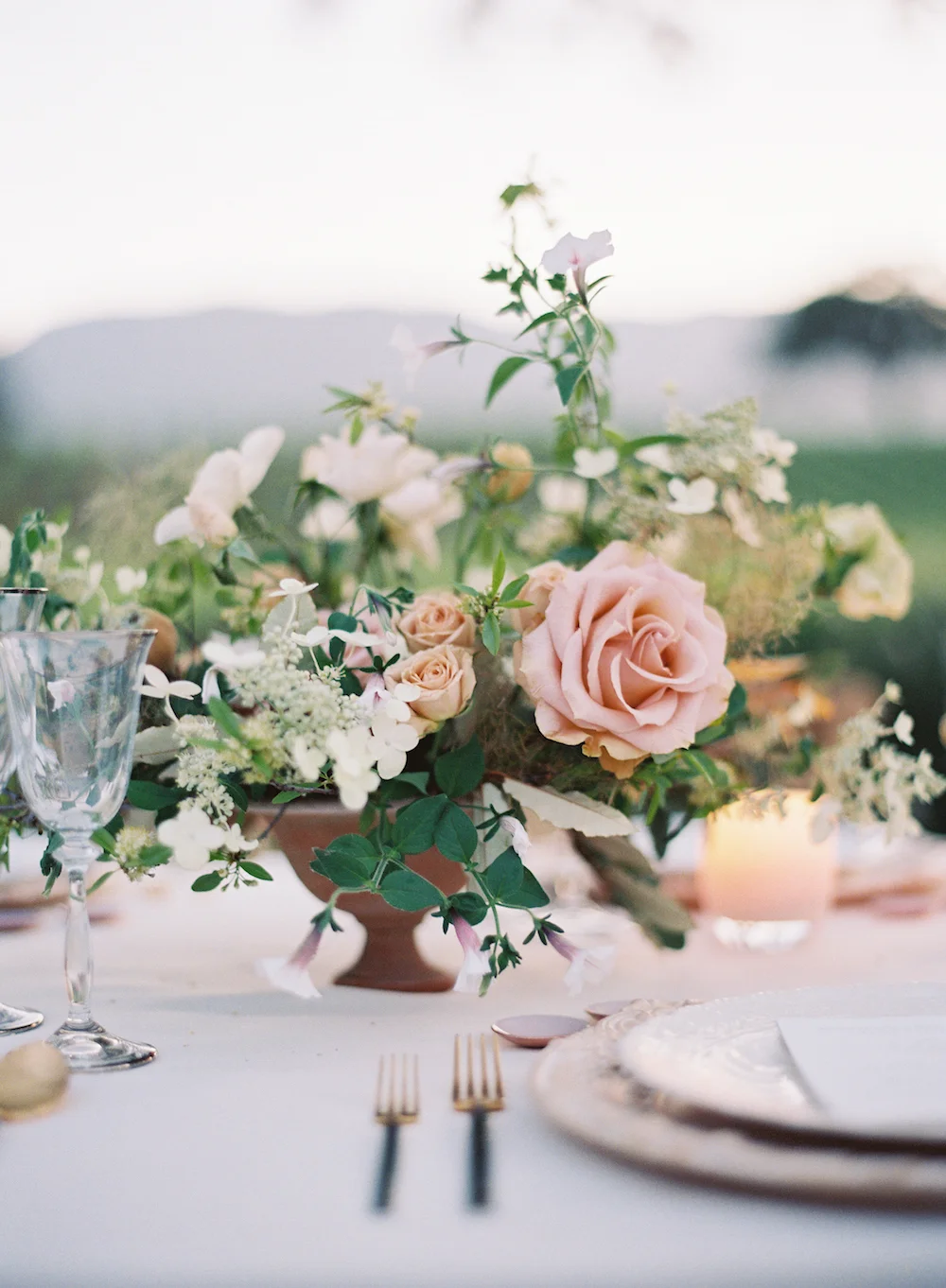 PHOTO by Eric Kelley. DESIGN by Jenny Schneider Events + Laurie Arons Special Events. 