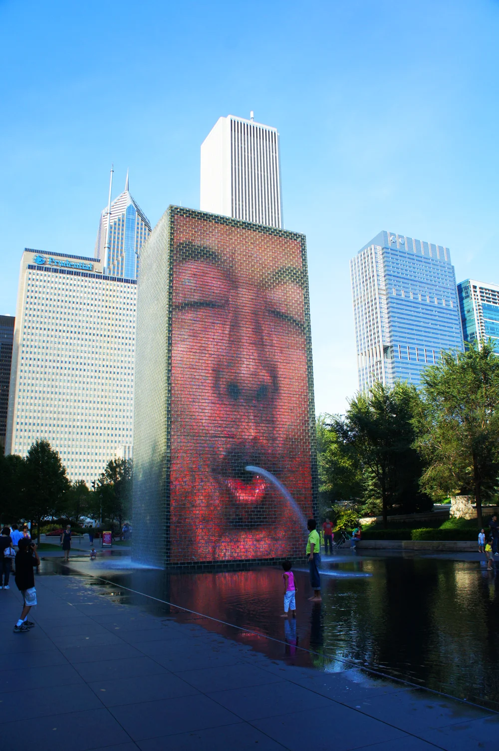 Crown Fountain, Millennium Park. Image courtesy of Laura Schmahmann.