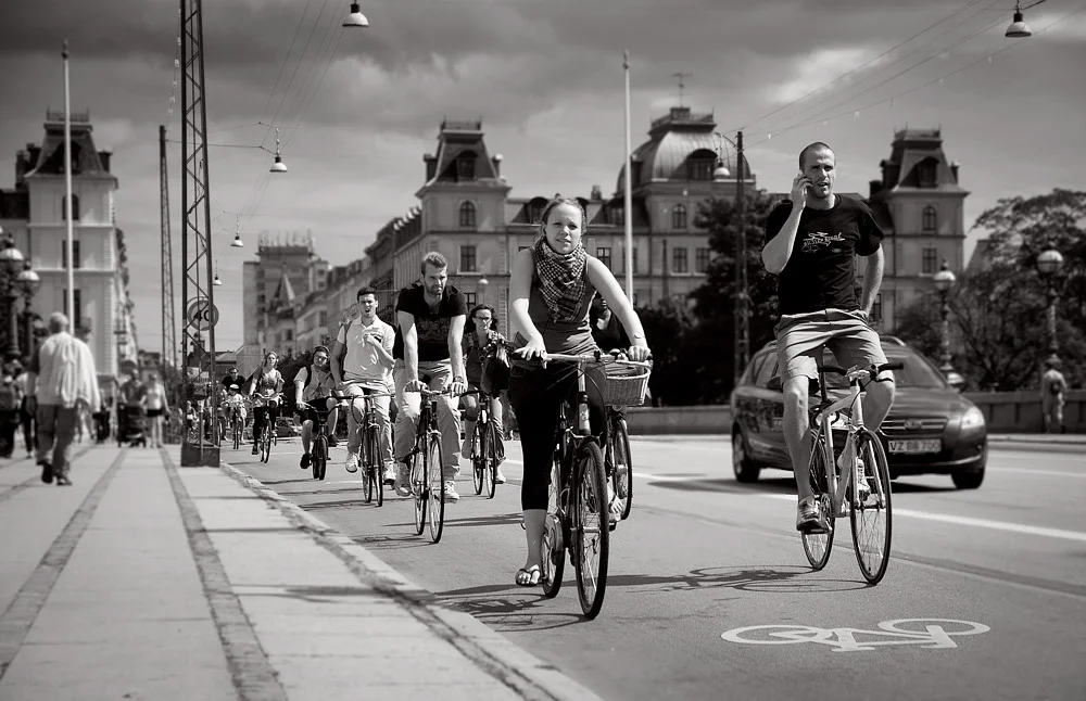One of the many Cycling Superhighways in Copenhagen. Source: Creative Commons: Flickr/grapfapan