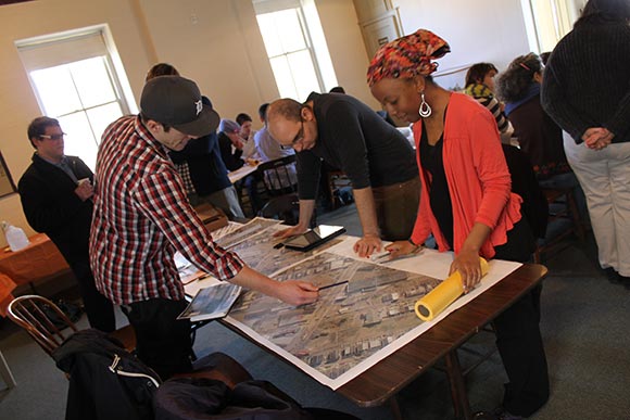 Design charrette in action. Image source: Flyingkitemedia.com