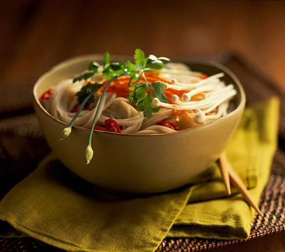 292_1noodles.jpg