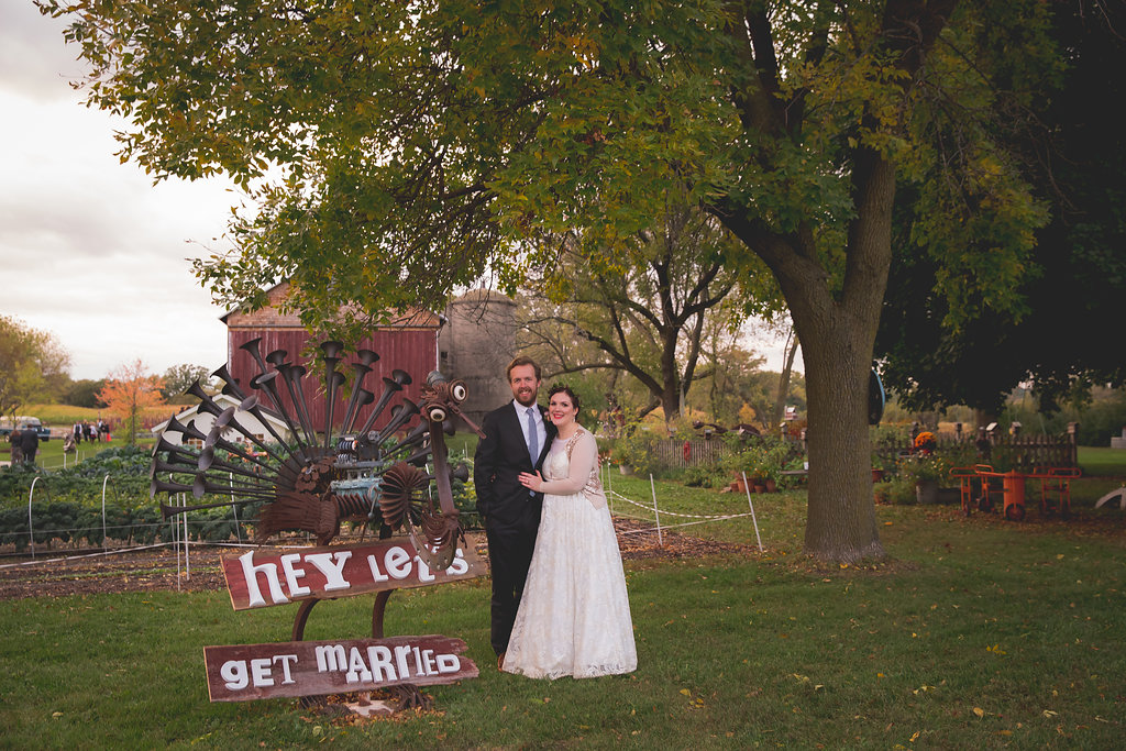 The surrounding fields provide a beautiful, natural backdrop. Image by Mo Schultz Photography