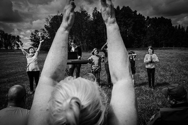 A church picnic in black and white .
.
.
.
.
.
#Fuji #fujifeed #fujixseries #fujifilmxseries #fujix #fujix100f #fujifilm_global #fujifilmx100f #chalkboard #oldschool #SPiCollective #bnw #blackandwhite #bnwcaptures #spi_collective #spi_bnw #streetphotography #streetphotographers #streetphoto_bw #streetphotographer #bnwphotography #bnwlife #burnmagazine #magnumphotos #hikaricreative #lensculture #featureshoot #ReportageSpotlight @vimpt #vimptfreeprint