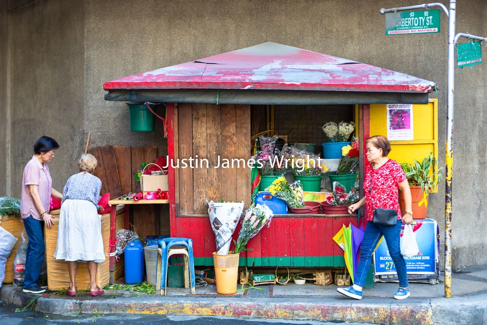 The Florist, Binondo, Manila, Philippines Philippine Photo # 4095 If you wish to purchase a photography print of this image, or would like to license this image please contact us using the form below. Please kindly include the Image Title and Image Ref # in your message, we will get back to you.