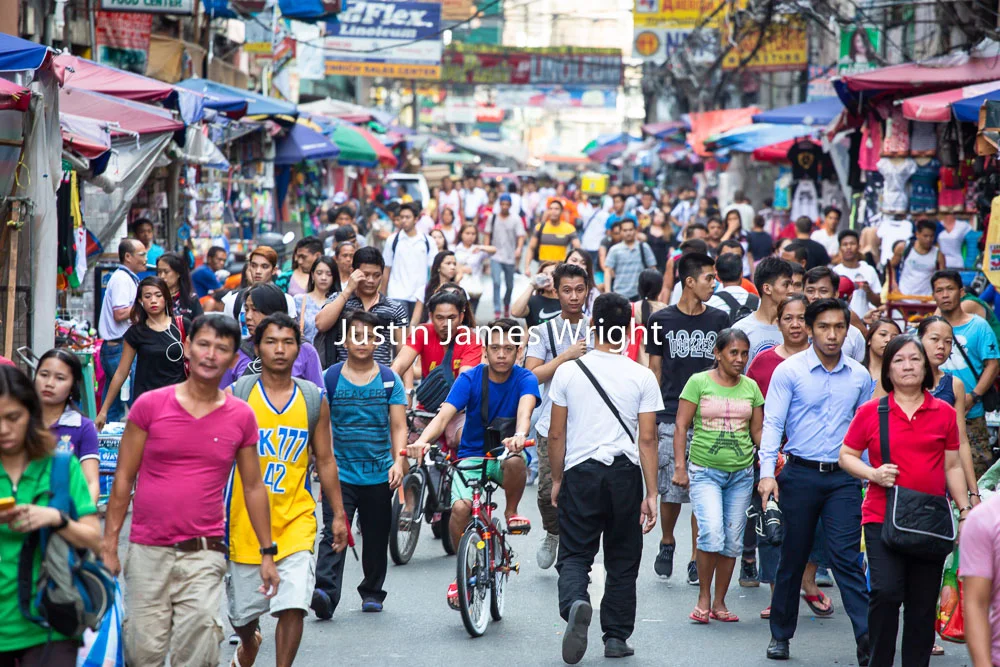 Divisoria, City of Manila, Philippines Philippine Image 4185 If you wish to purchase a photography print of this image, or would like to license this image please contact us using the form below. Please kindly include the Image Title and Image Ref # in your message, we will get back to you.