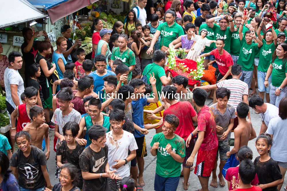 Santo Niño Celebrations, Malibay, Pasay City, Metro Manila, Philippines Philippine Image 5290 If you wish to purchase a photography print of this image, or would like to license this image please contact us using the form below. Please kindly include the Image Title and Image Ref # in your message, we will get back to you.
