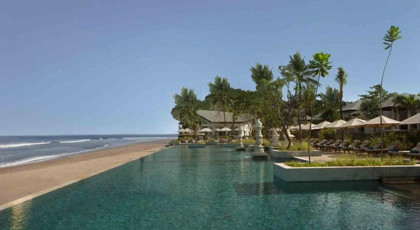 BEST RESORTS IN THE SEMINYAK REGION