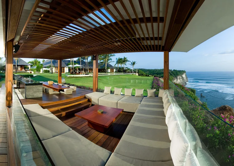 BALI'S BEST PARTY VILLAS