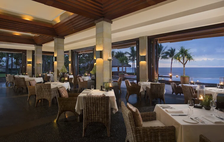The Restaurant Night.JPG