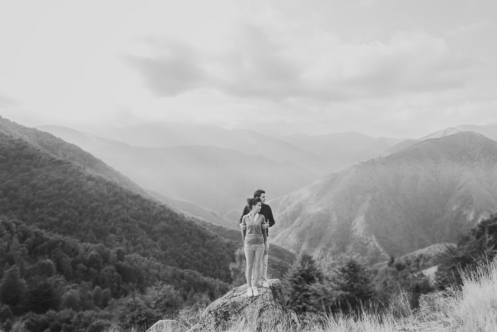 Riccardo_Spatolisano_Engagement_Session_Mountain_013.jpg