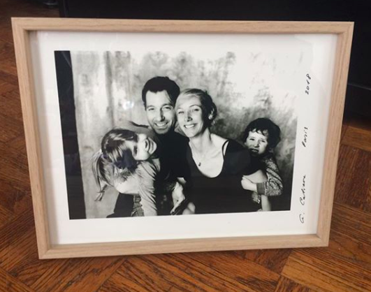 Alexandra Catière, portrait en famille, 18x24cm encadré