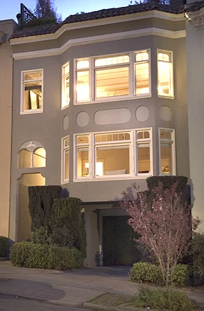 Exterior of Buena Vista